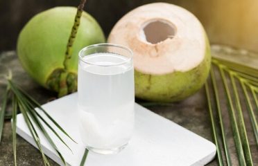 Quan hệ xong uống nước dừa